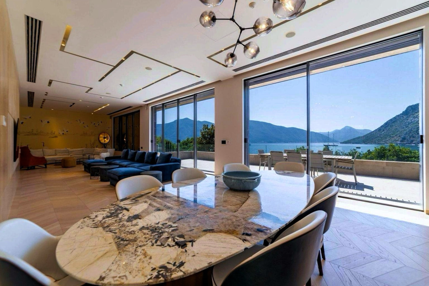 Seafront Luxury Villa with Private Beach, Pool & Yacht Berth – Orahovac, Kotor