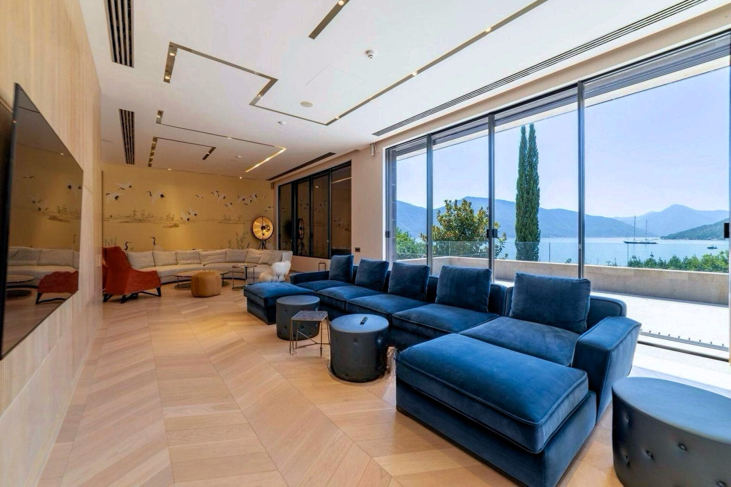 Seafront Luxury Villa with Private Beach, Pool & Yacht Berth – Orahovac, Kotor
