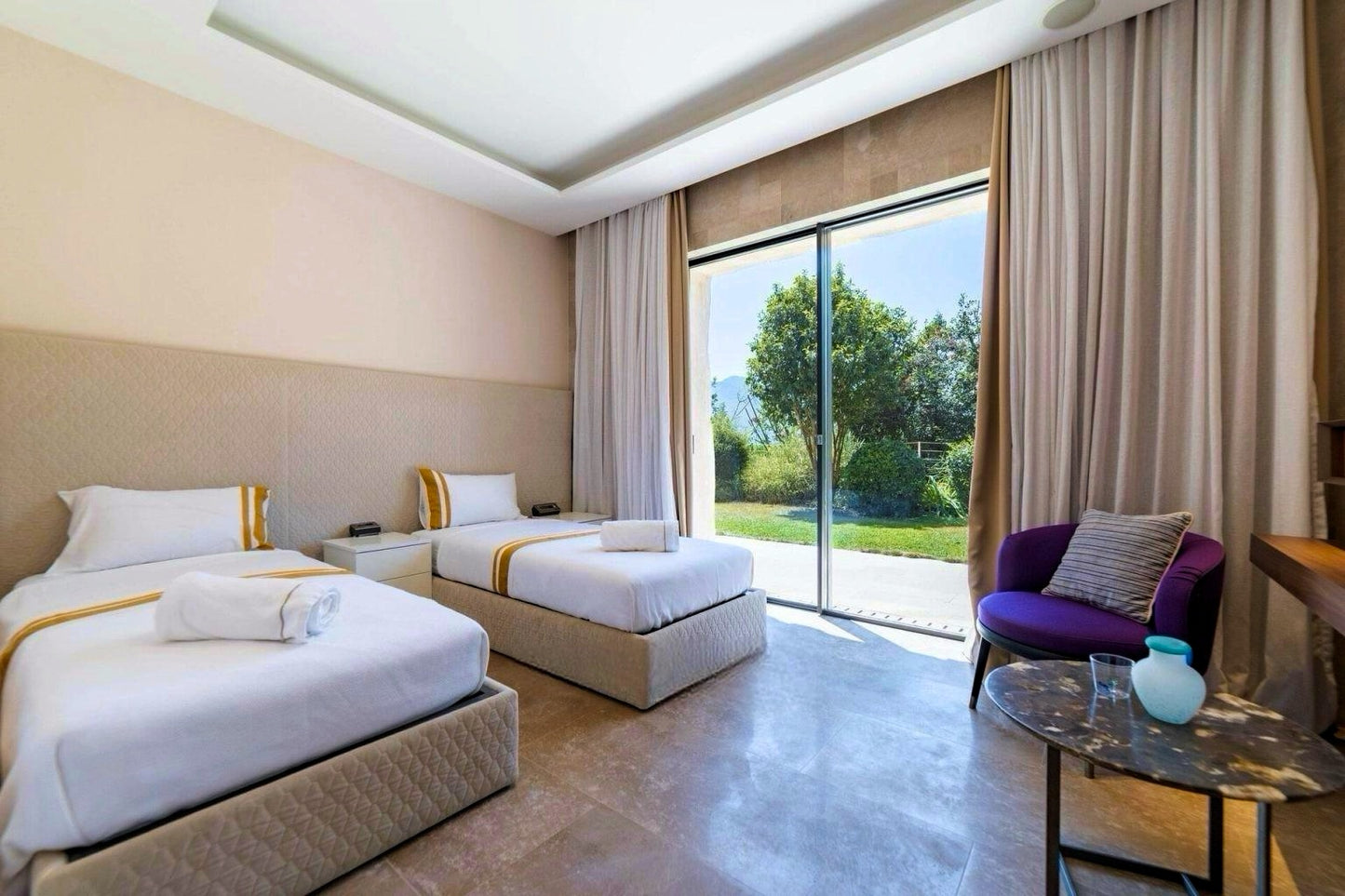 Seafront Luxury Villa with Private Beach, Pool & Yacht Berth – Orahovac, Kotor
