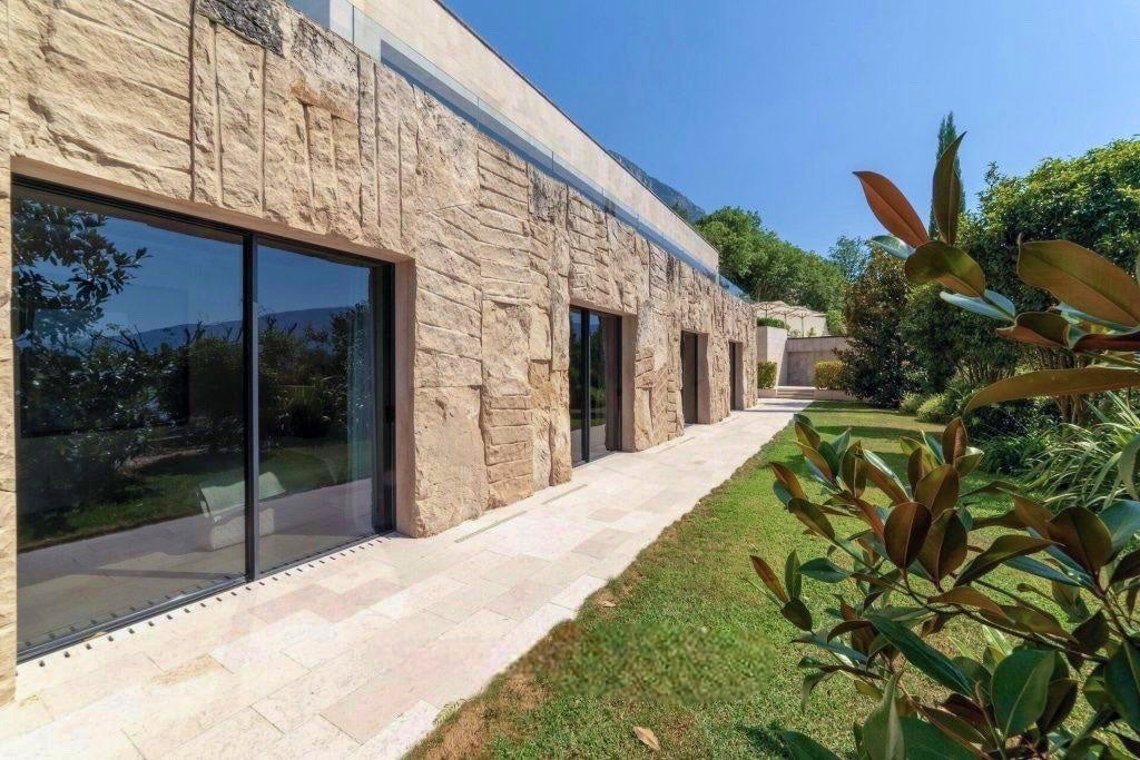 Seafront Luxury Villa with Private Beach, Pool & Yacht Berth – Orahovac, Kotor
