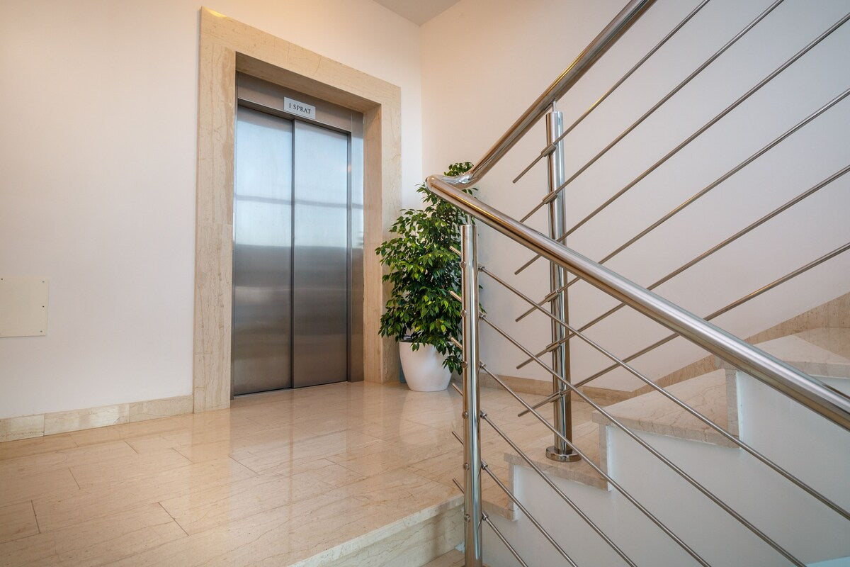 City Pearl Apartment Budva