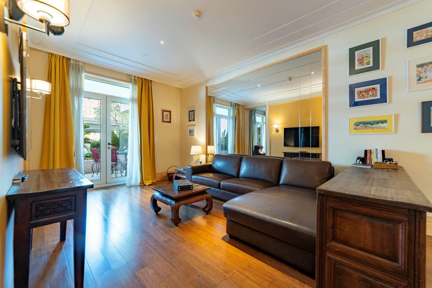 Elegant 1-Bedroom Marina View Apartment – Aqua, Porto Montenegro
