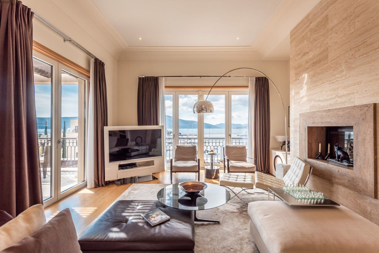 Luxurious 4-Bedroom Penthouse with Marina Views – Porto Montenegro, Tara Building