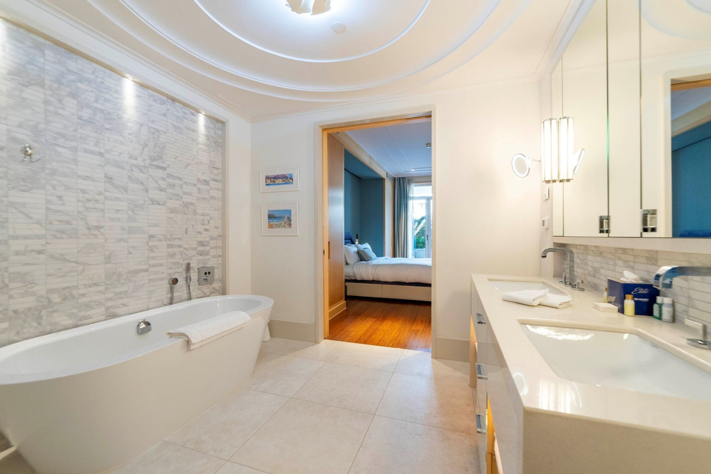 Elegant 1-Bedroom Marina View Apartment – Aqua, Porto Montenegro