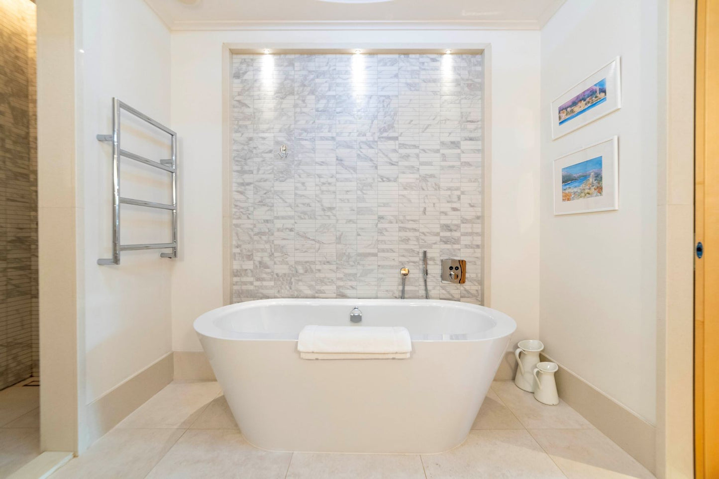 Elegant 1-Bedroom Marina View Apartment – Aqua, Porto Montenegro