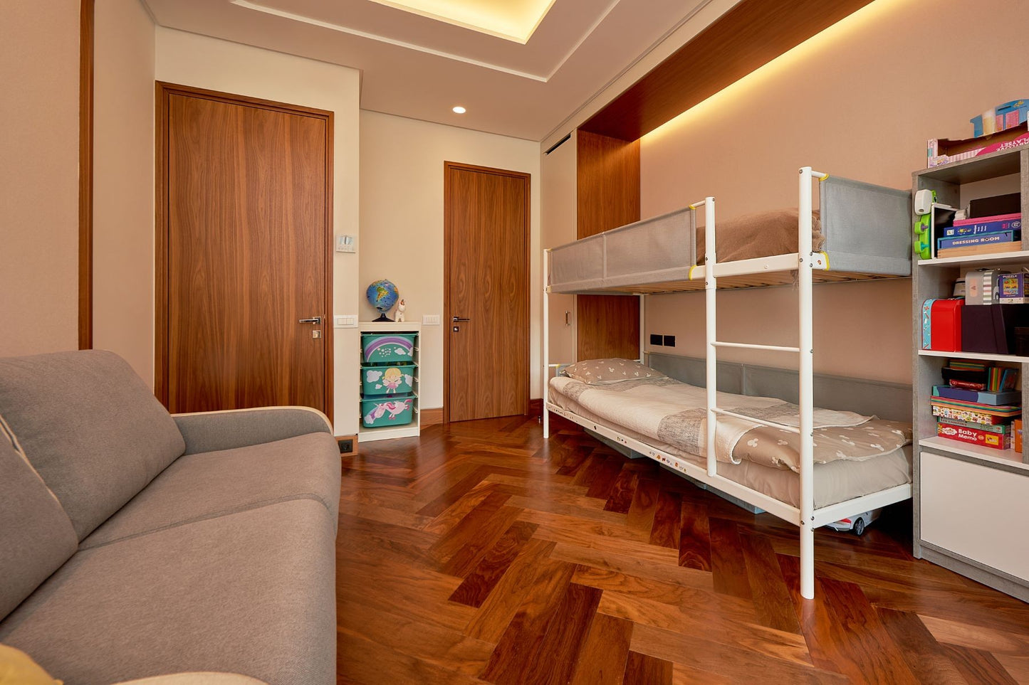 Spacious 2-Bedroom Apartment with Terraces & Sea View – Elena Building, Porto Montenegro