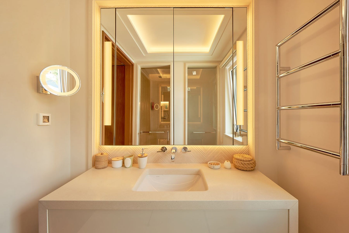 Spacious 2-Bedroom Apartment with Terraces & Sea View – Elena Building, Porto Montenegro