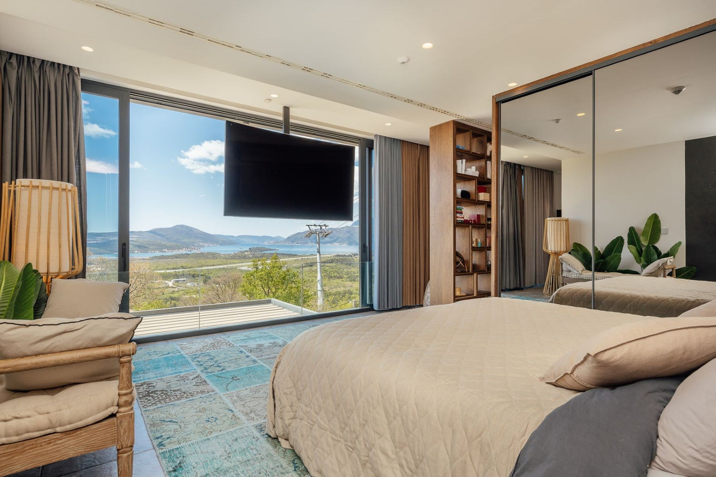 Modern 6-Bedroom Villa with Pool, Spa & Panoramic Views – Dub, Kotor