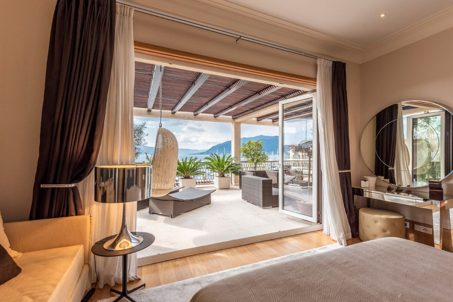 Luxurious 4-Bedroom Penthouse with Marina Views – Porto Montenegro, Tara Building