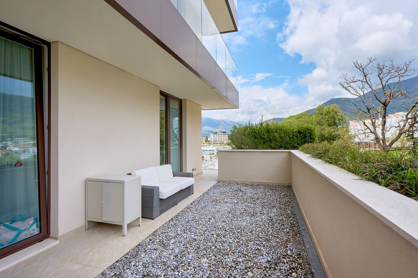 Spacious 2-Bedroom Apartment with Terraces & Sea View – Elena Building, Porto Montenegro