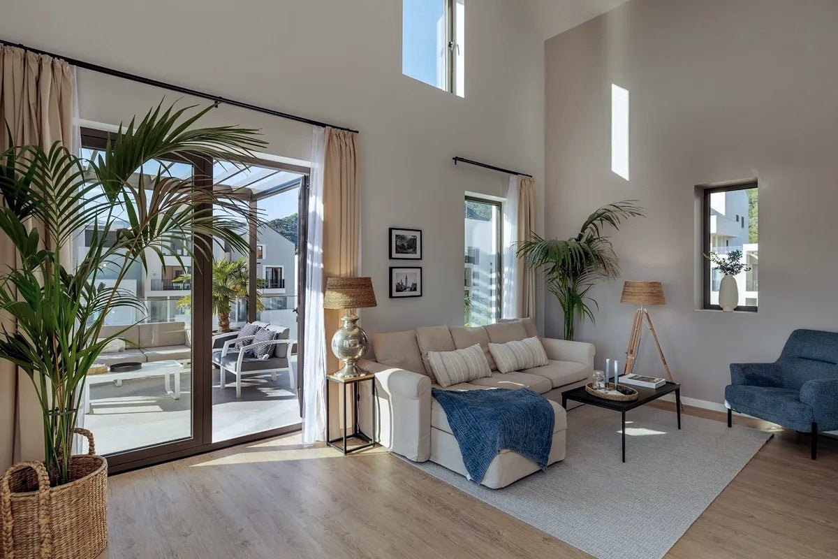 Modern 2BR Duplex Penthouse with Panoramic Sea View — Thea, Boka Place