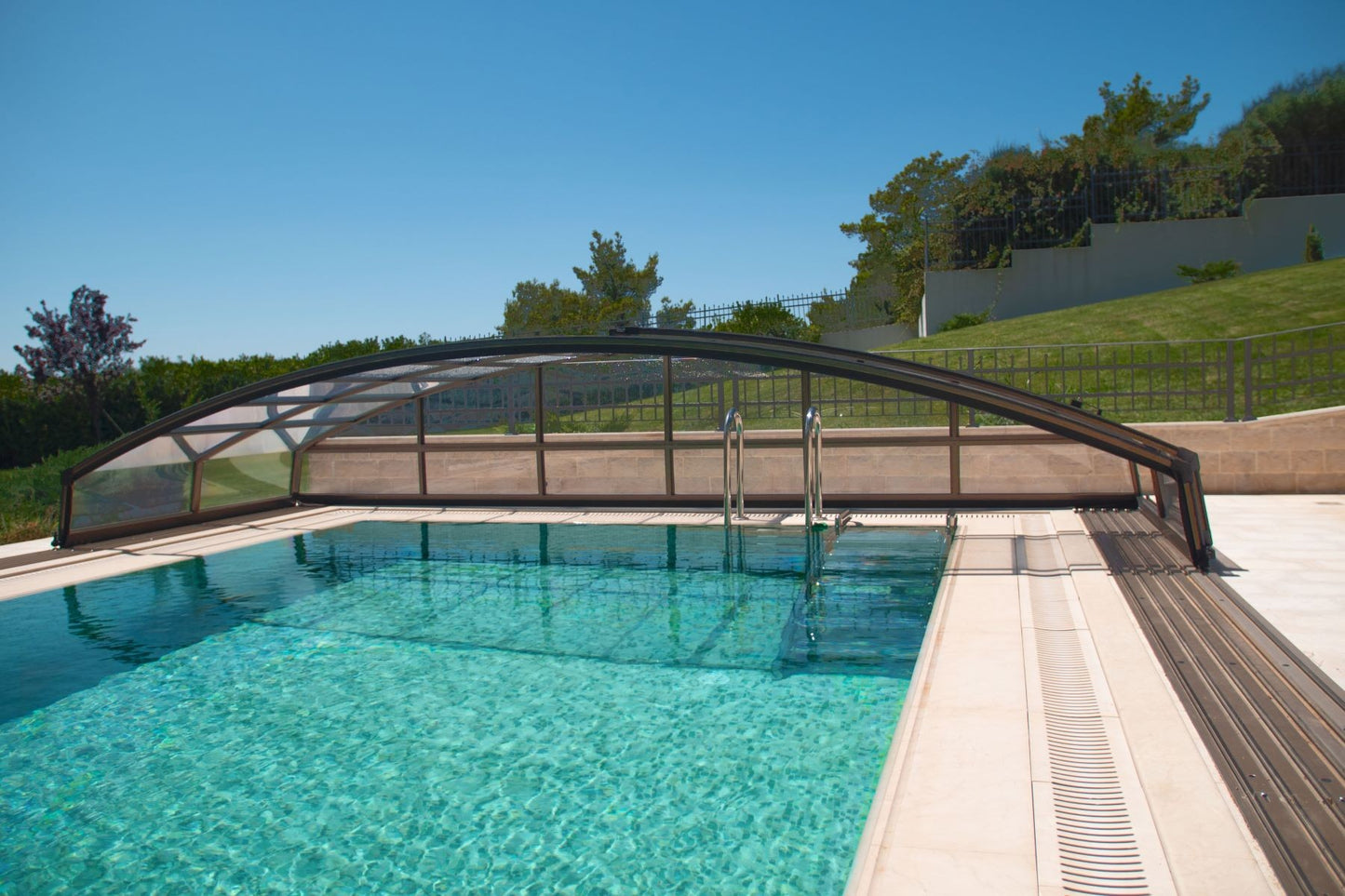 Luxury 6-Bedroom Mediterranean Villa with Infinity Pool & Panoramic Bay Views – Tivat