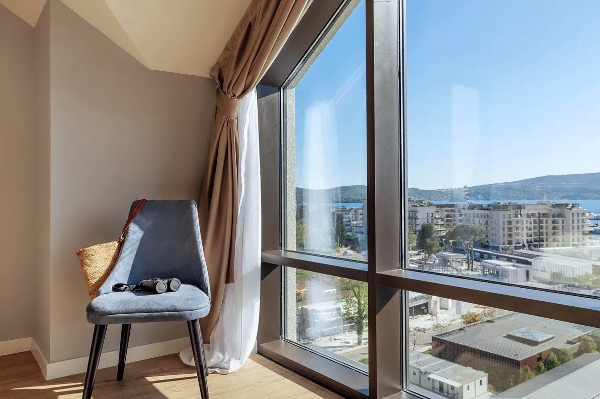 Modern 2BR Duplex Penthouse with Panoramic Sea View — Thea, Boka Place