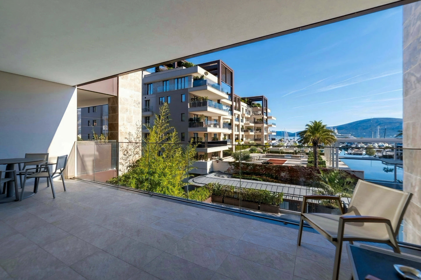 Elegant 1BR with Terrace in Porto Montenegro