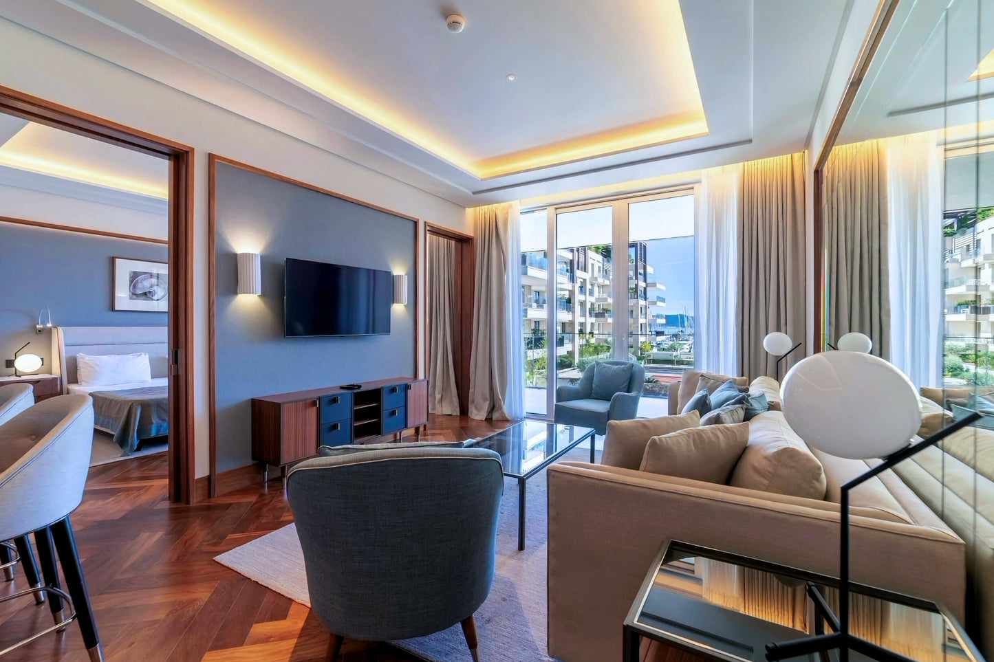 Elegant 1BR with Terrace in Porto Montenegro