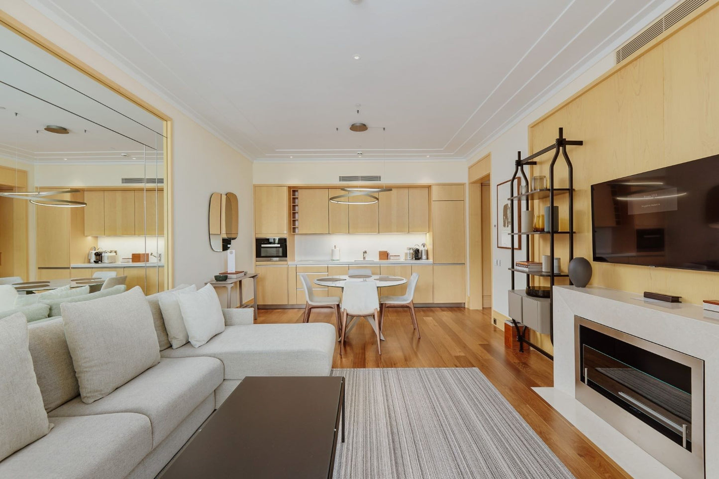 Stylish 1-Bedroom Sea View Apartment – Baia, Porto Montenegro