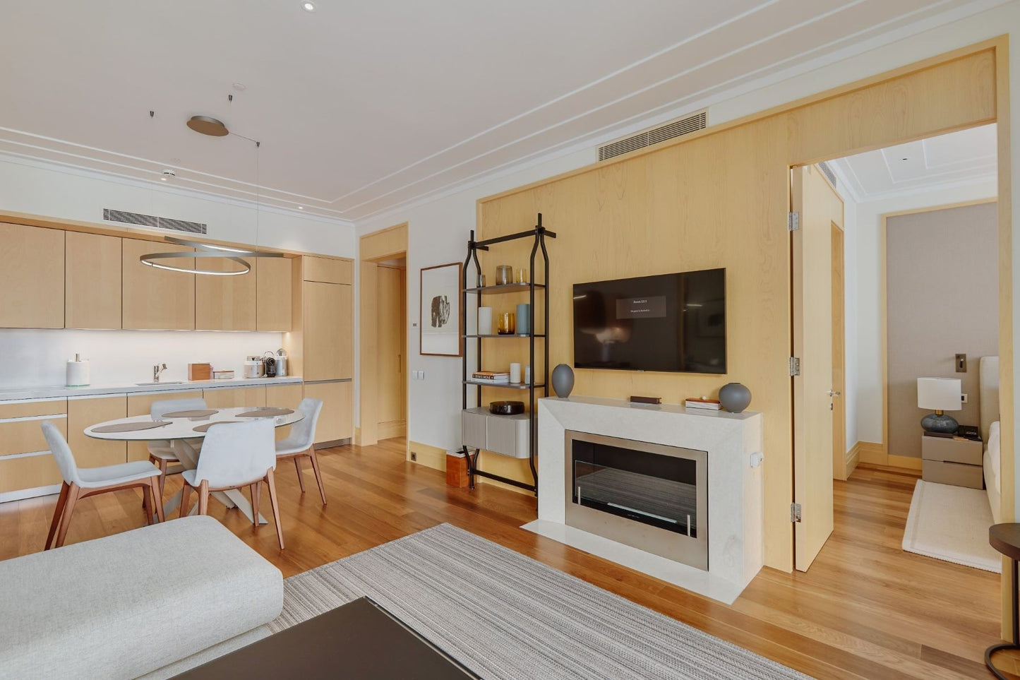 Stylish 1-Bedroom Sea View Apartment – Baia, Porto Montenegro