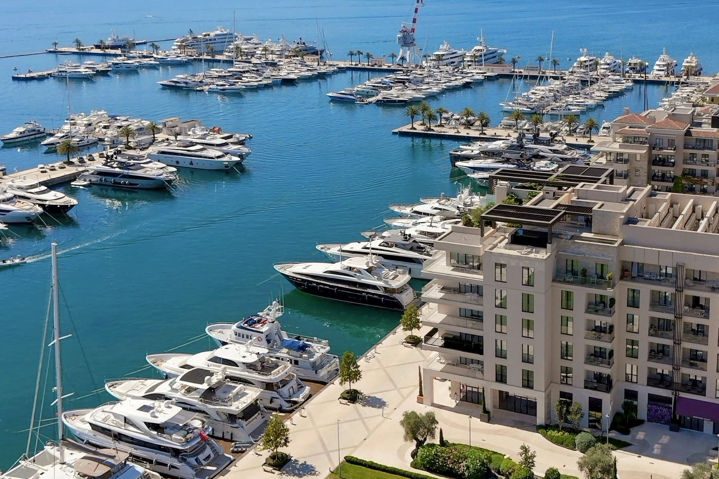 Exclusive 3BR Waterfront Penthouse with Private Rooftop – Baia, Porto Montenegro