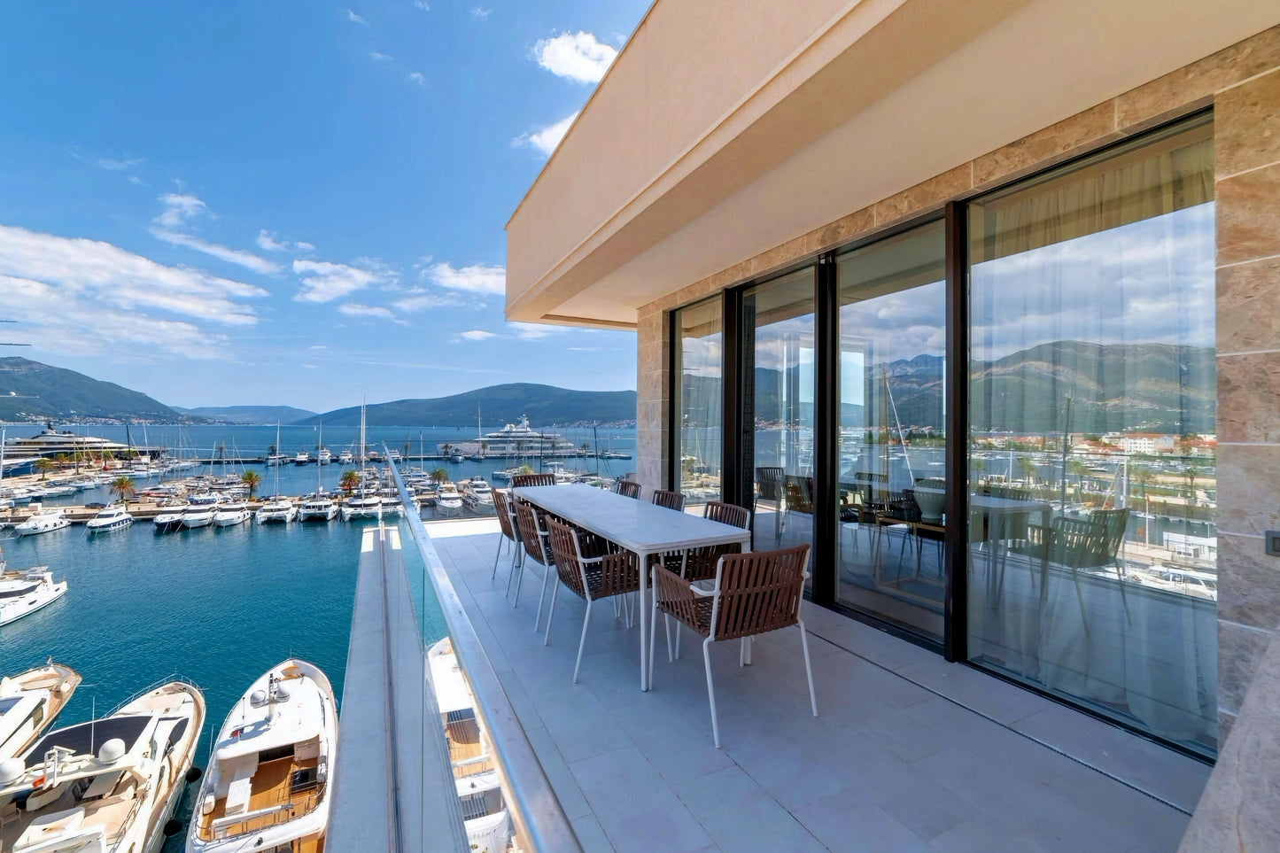 Exclusive 3BR Waterfront Penthouse with Private Rooftop – Baia, Porto Montenegro