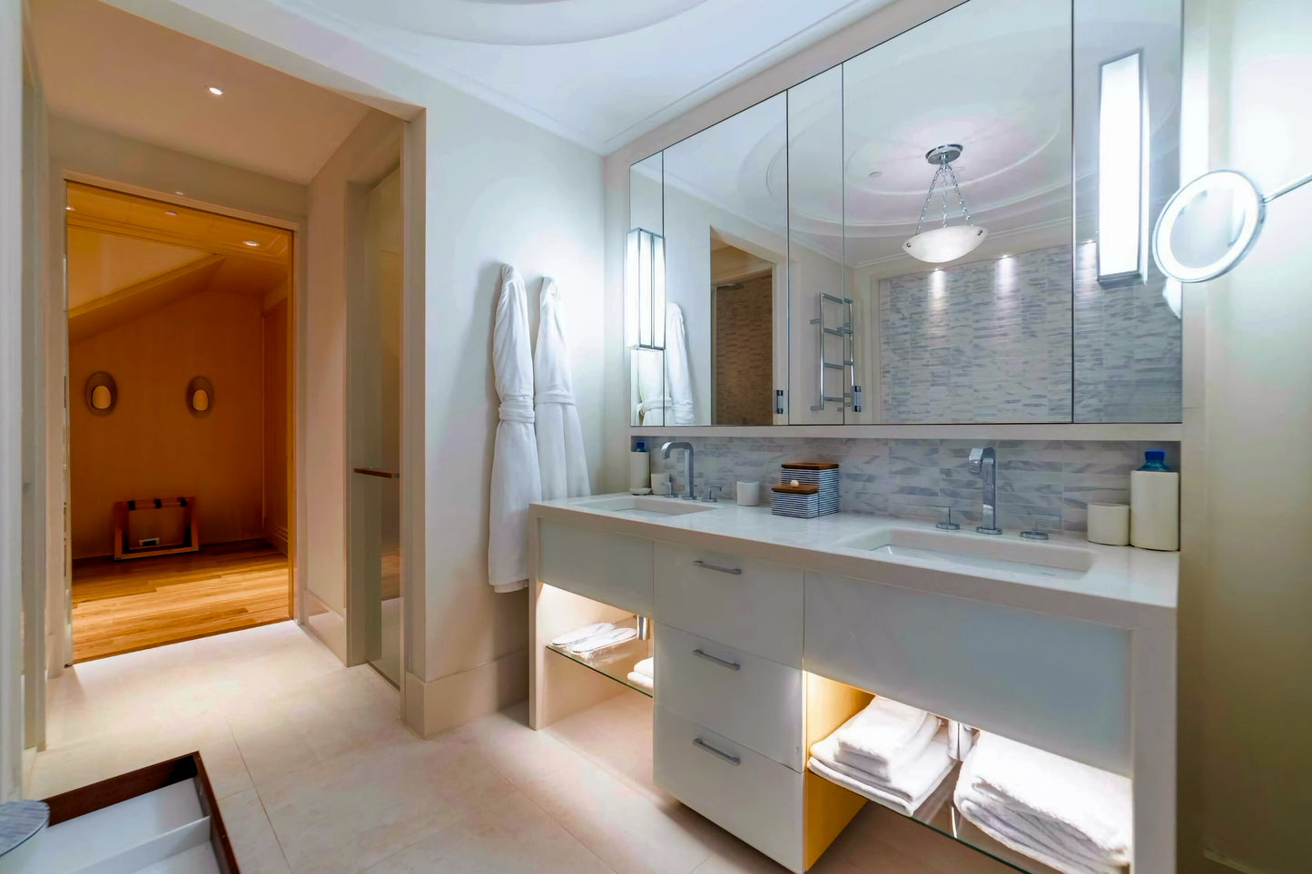 Exclusive 3BR Waterfront Penthouse with Private Rooftop – Baia, Porto Montenegro