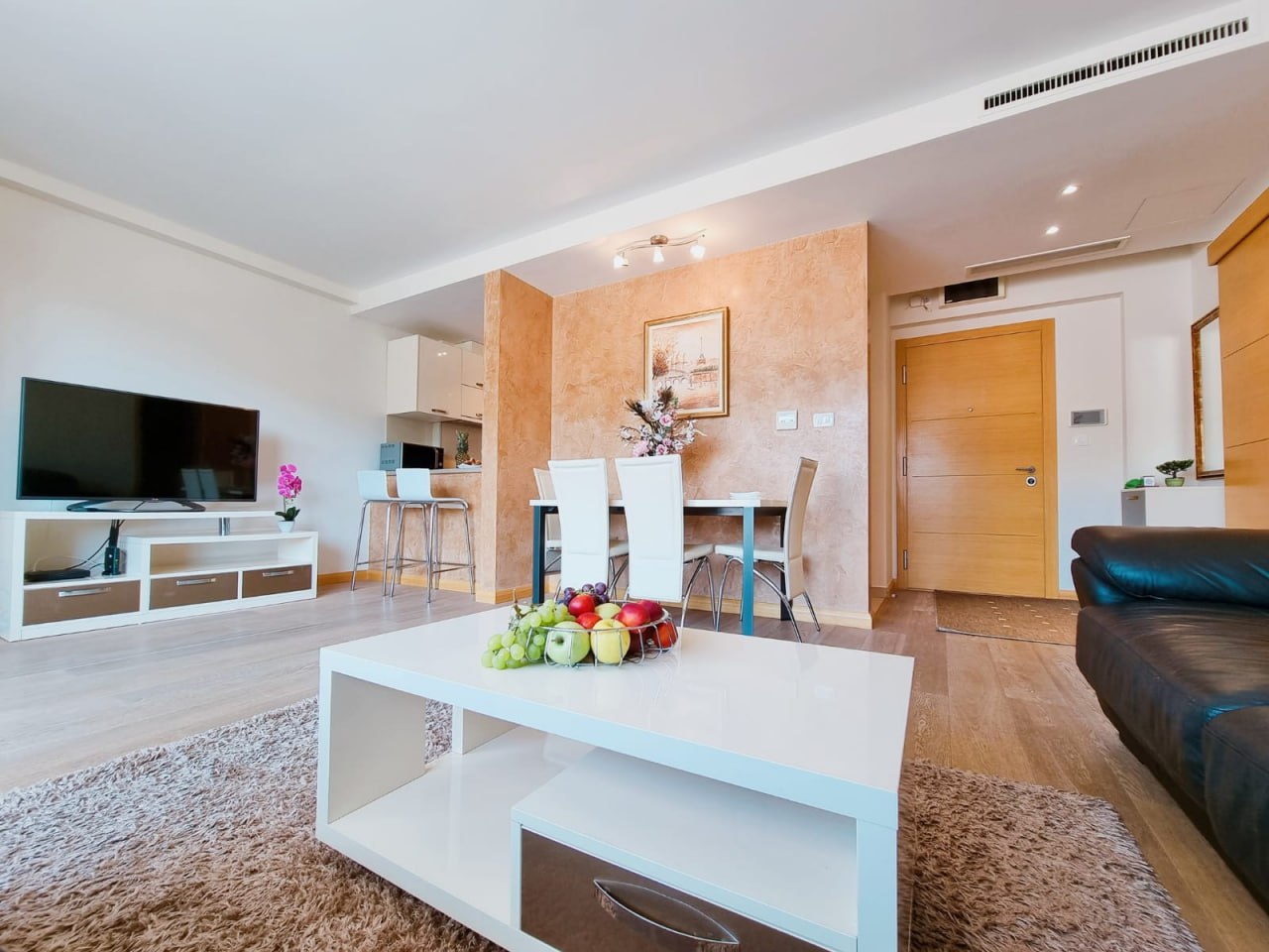 Modern City Apartment Budva