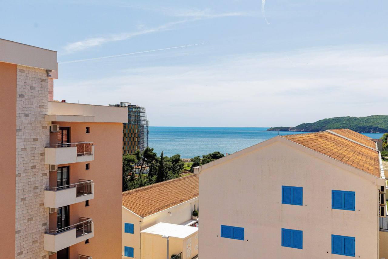 1BR Lux Apart in Becici