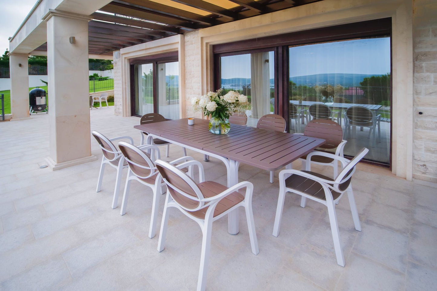 Luxury 6-Bedroom Mediterranean Villa with Infinity Pool & Panoramic Bay Views – Tivat