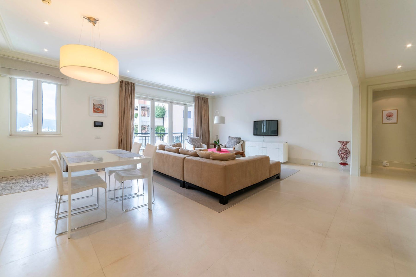 Stylish 2-Bedroom Apartment with Terrace & Partial Sea View – Porto Montenegro