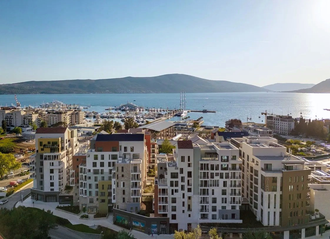 Modern 2BR Duplex Penthouse with Panoramic Sea View — Thea, Boka Place