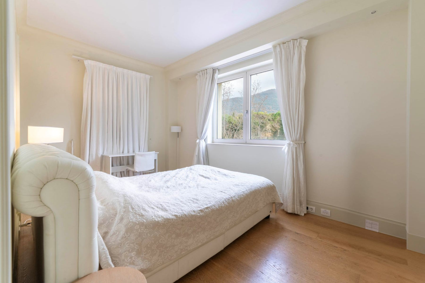 Stylish 2-Bedroom Apartment with Terrace & Partial Sea View – Porto Montenegro