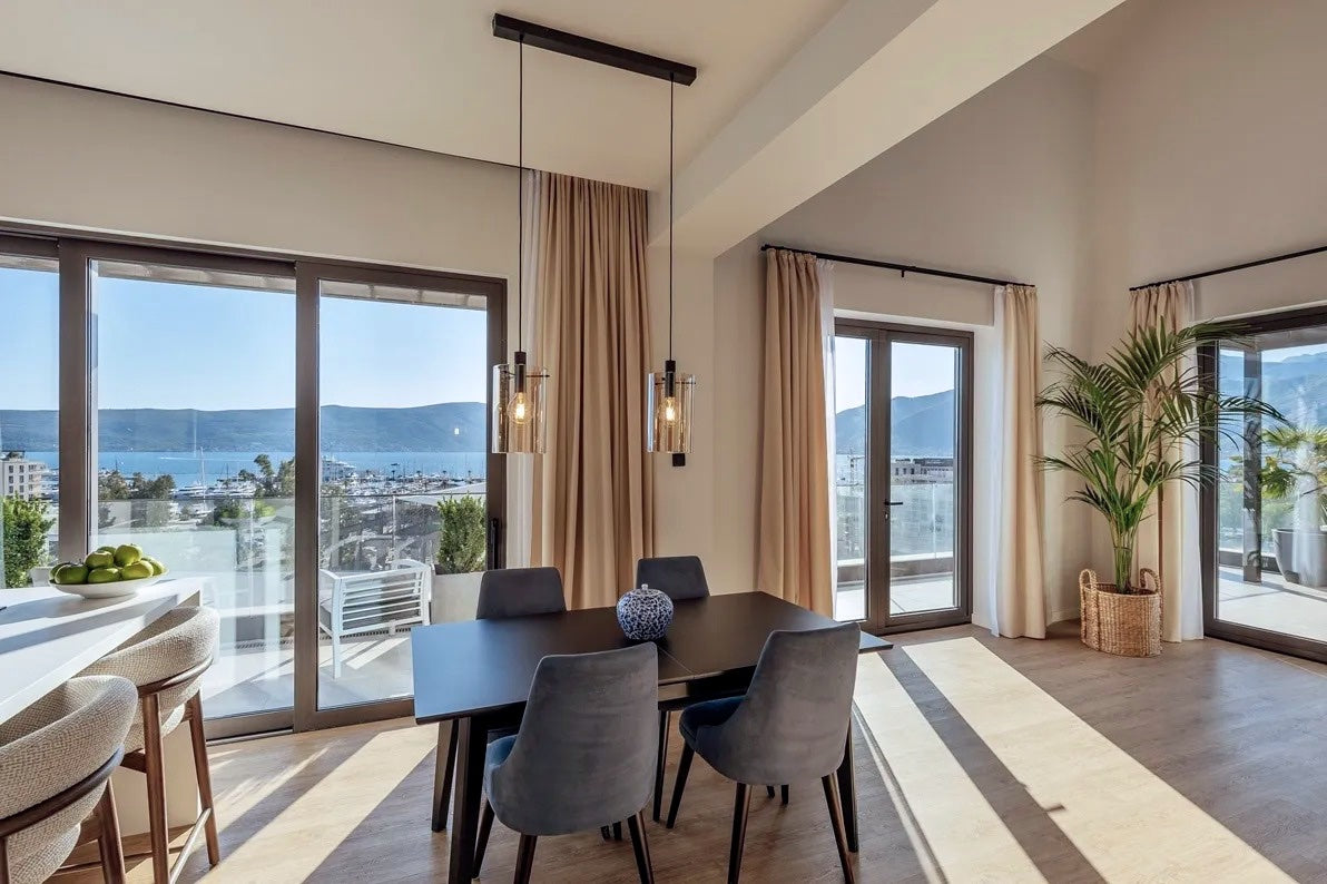Modern 2BR Duplex Penthouse with Panoramic Sea View — Thea, Boka Place