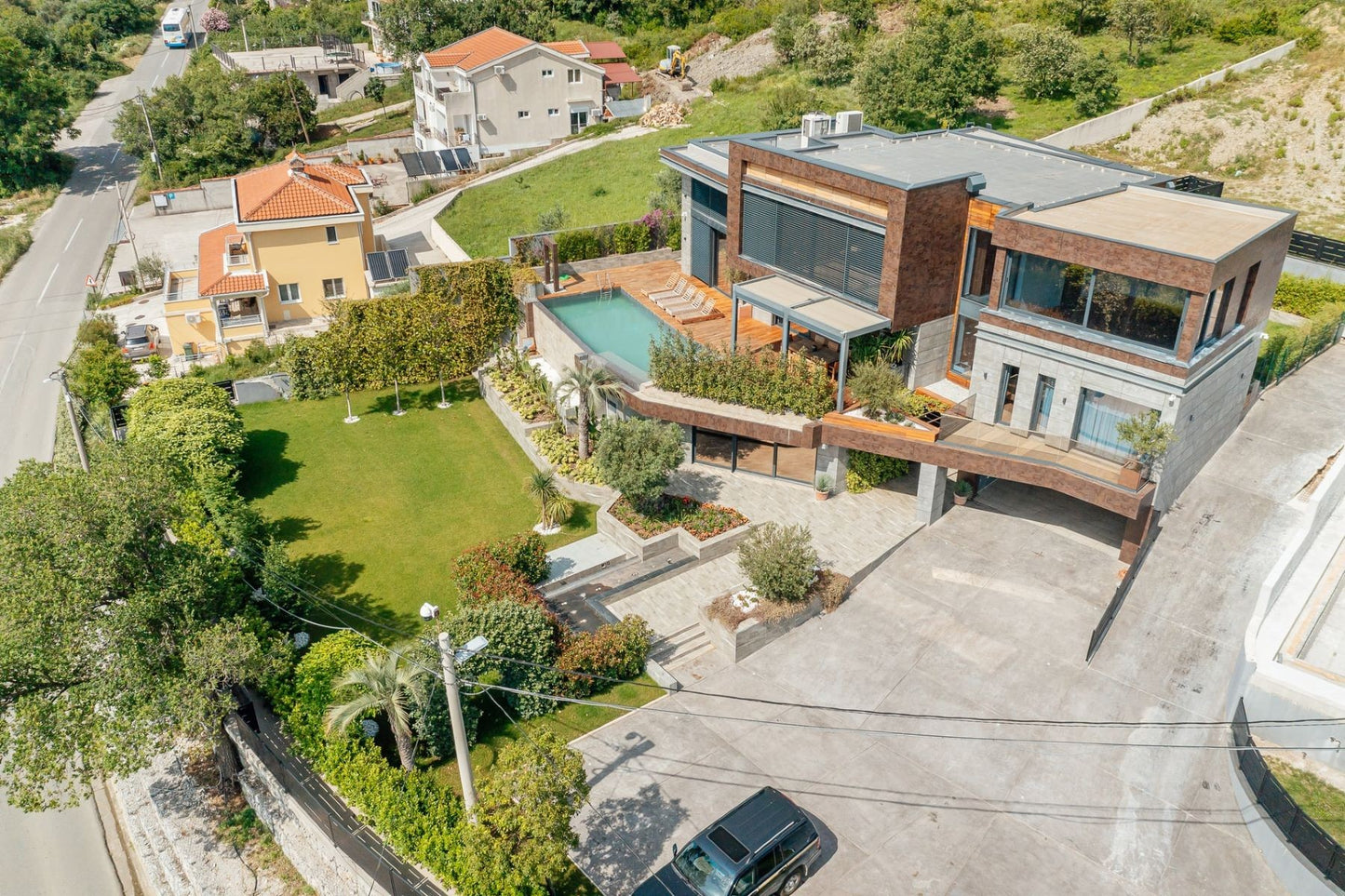 Modern 6-Bedroom Villa with Pool, Spa & Panoramic Views – Dub, Kotor