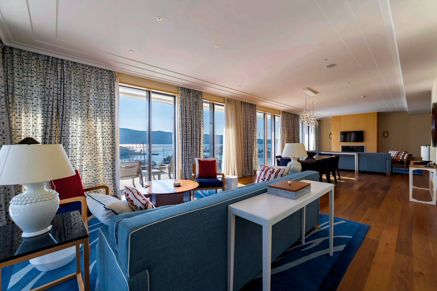 Exclusive 3BR Waterfront Penthouse with Private Rooftop – Baia, Porto Montenegro